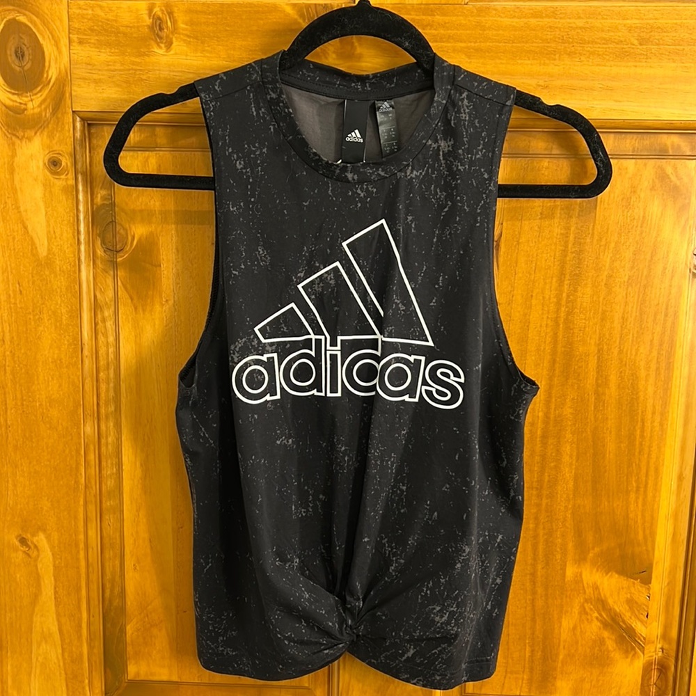 NWT Adidas women’s wash print tank size s